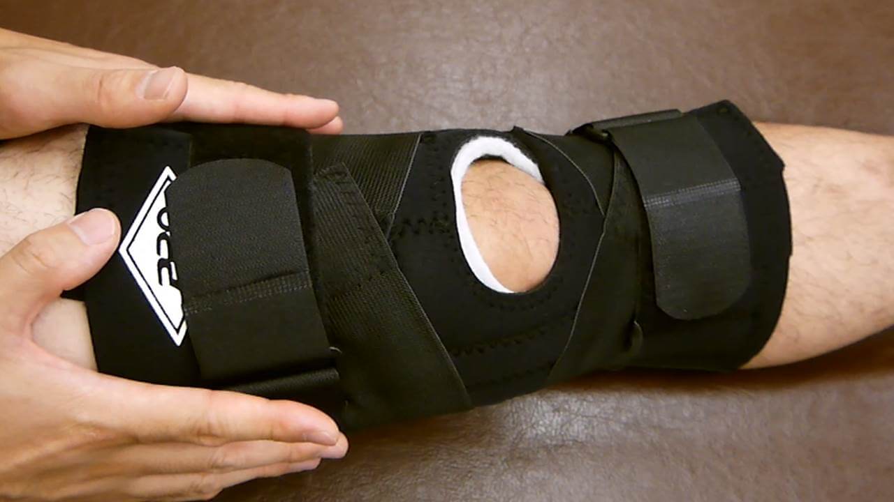 靭帯補助膝サポーター